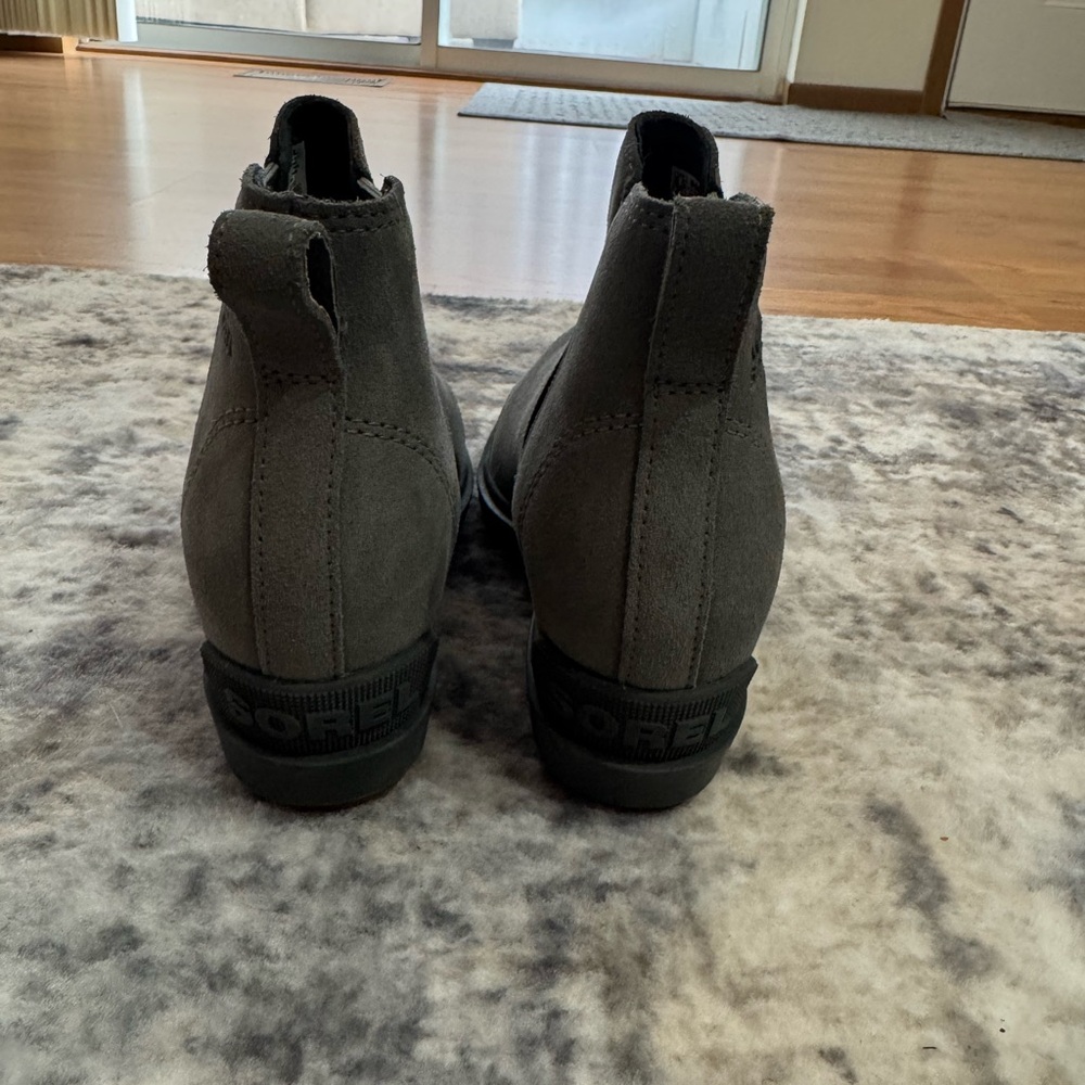 Sorel Women's Gray Chelsea Ankle Booties - Picture 3 of 7